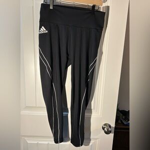 Adidas AEROREADY Cropped Legging with White Piping / Black / Size XL